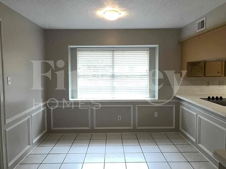 12906 Elmington Ct — Photo 6