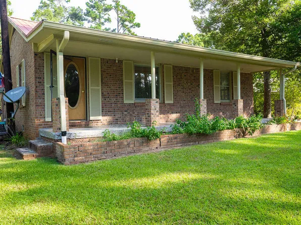 51 County Road 180, Corinth, MS 38834