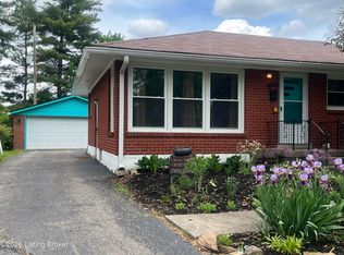 3207 Ellis Way, Louisville, KY 40220