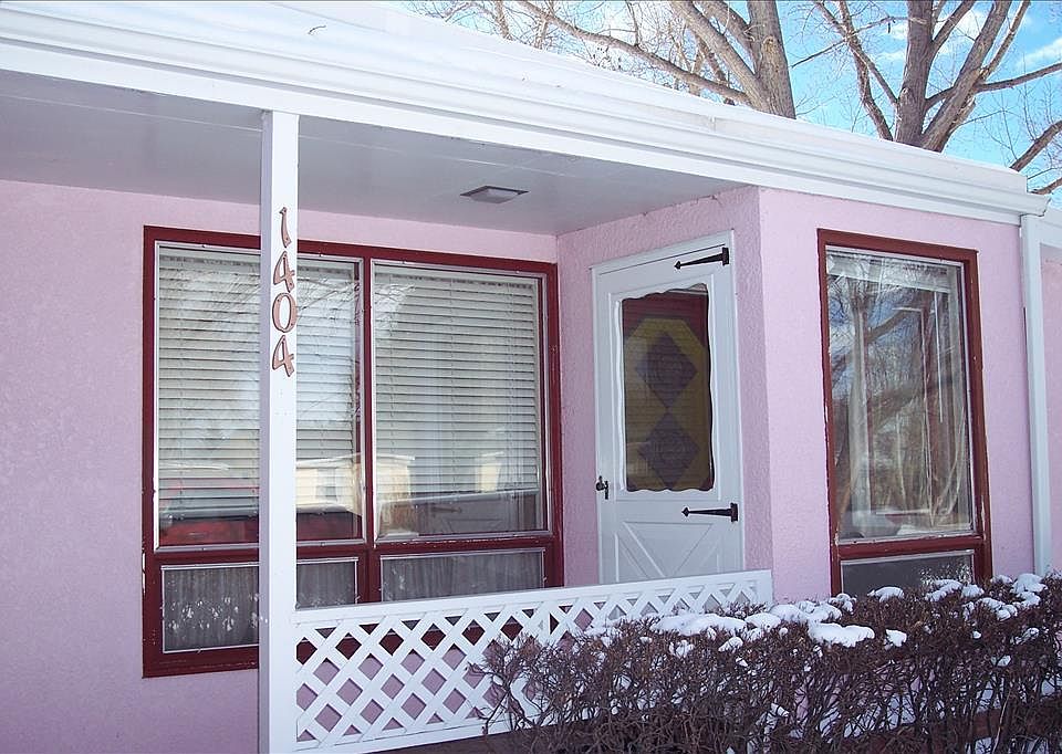 1st image of 1404 Sanders Dr