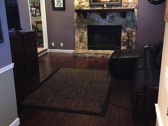 FRONT ROOM