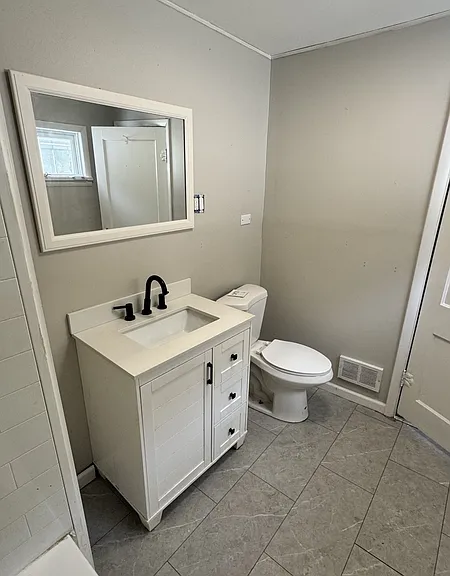 533 Whittier Ave #1 — Photo 11