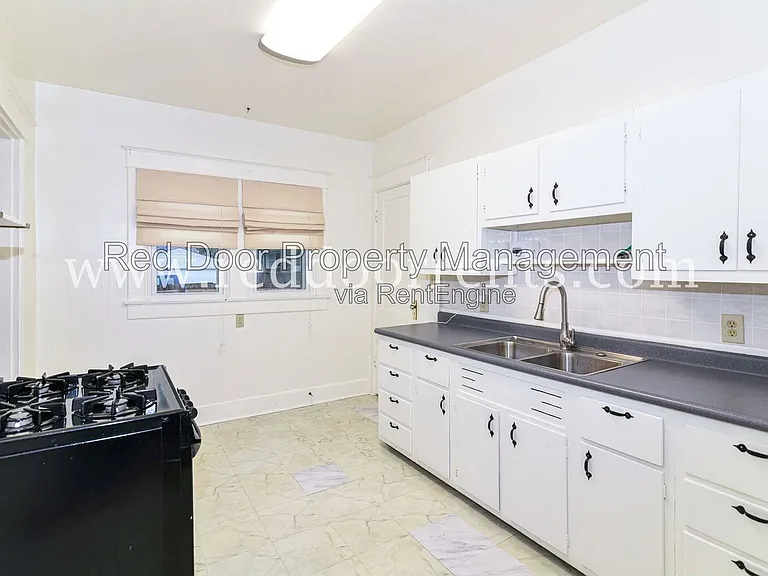 1028 N Kealing Ave — Photo 11