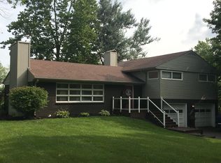 607 Crescent Dr, New Castle, IN