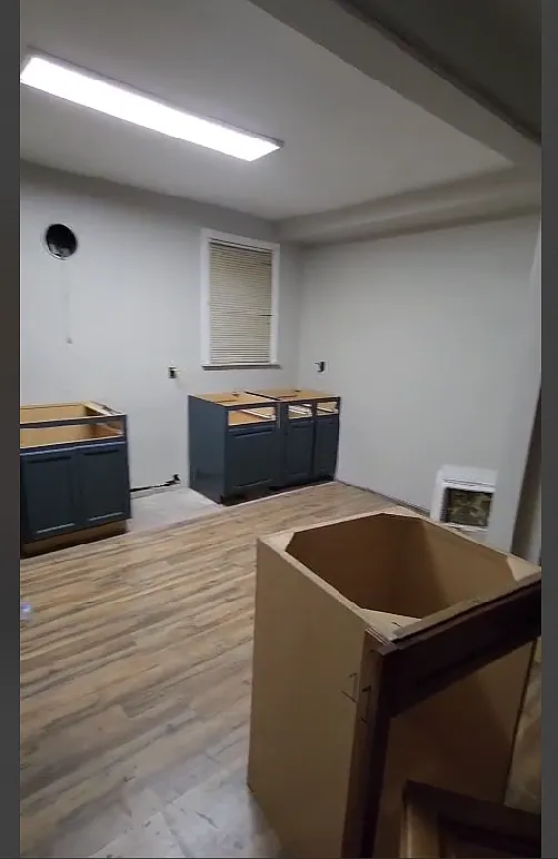 4 bed, 944 sqft, $1,850 — Photo 1