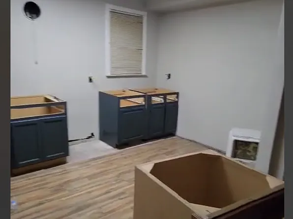 26266 Lehigh St, Inkster, MI 48141