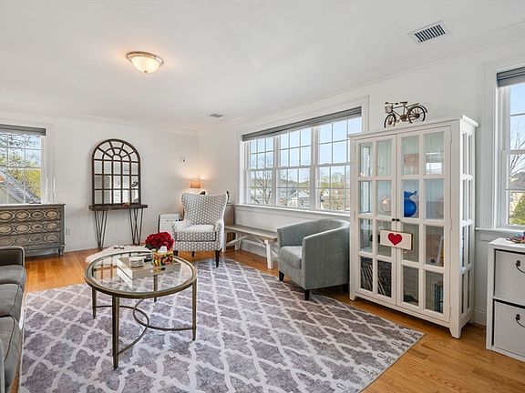 3rd image of 260 West St Unit 8
