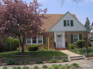 408 James Ave, Rockford, IL 61107