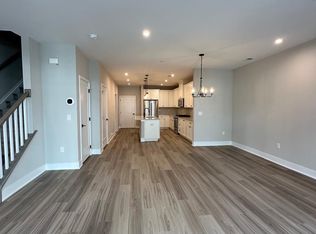 5102 Donatello Dr #571, Princeton, NJ 08540