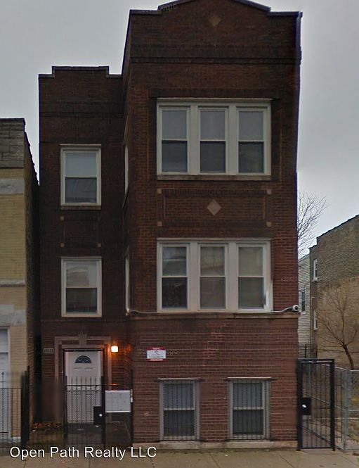 1st image of 3329 W Crystal St Unit Garden