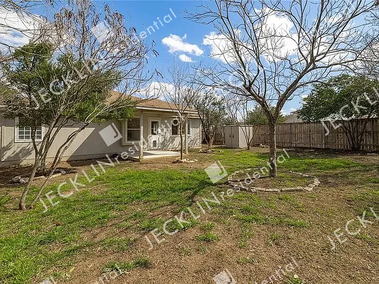 1208 Dillon Lake Bnd — Photo 24