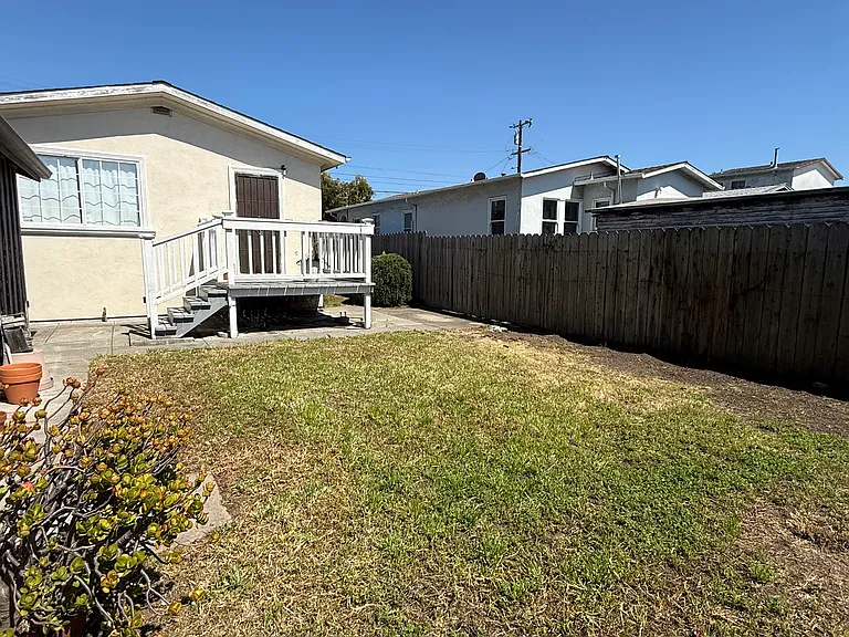 3236 Idaho St — Photo 5