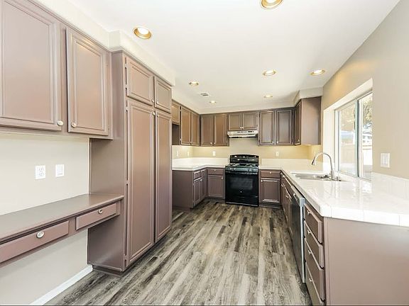 4th image of 24572 Sand Island Way #2-2007