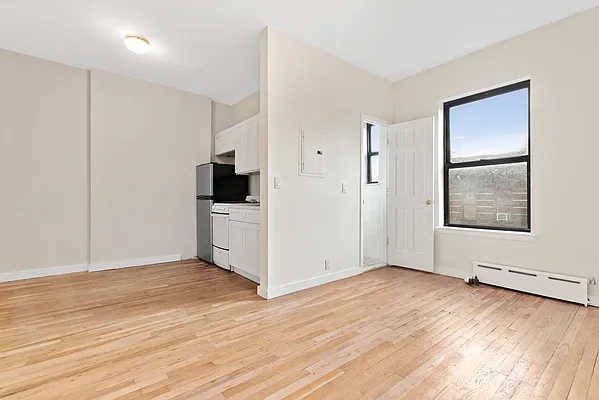 Rented by Halstead Real Estate | media 17