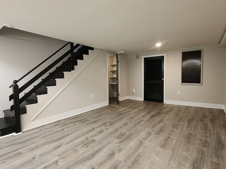 Anic Townhomes — Photo 7