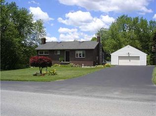 2244 Savannah Rd, New Castle, PA 16101