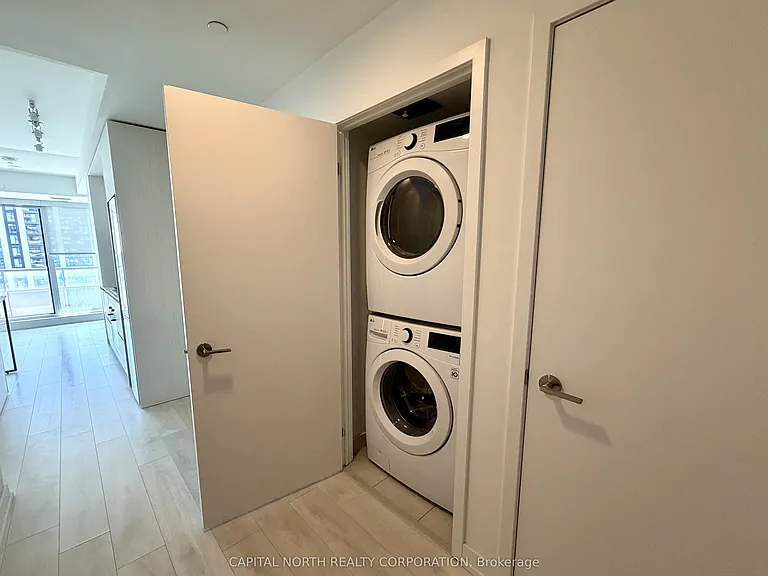 225 Sumach St S #1801 — Photo 15