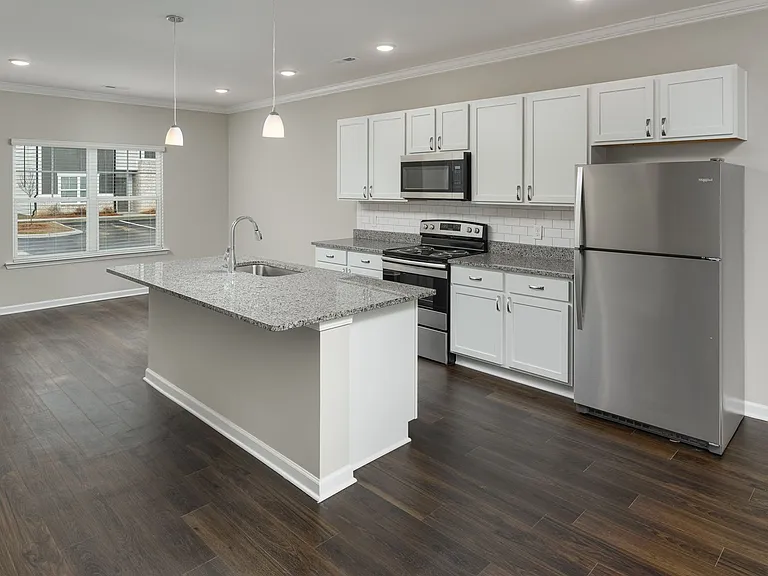 Edgewood Condos — Photo 54