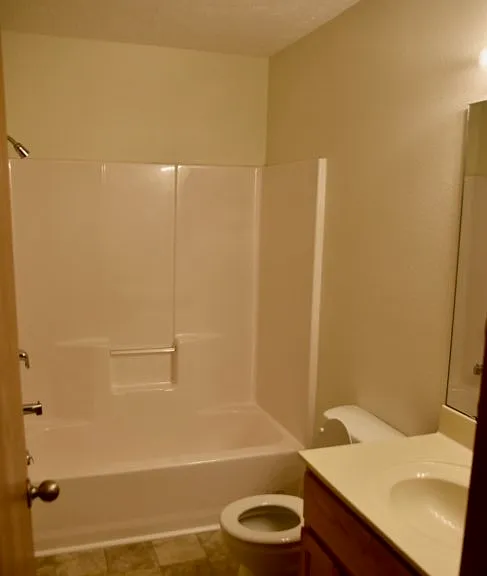 119 Bailey Cir #B — Photo 9