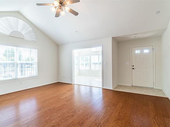 4th image of 2601 Marsh Ln Unit 182