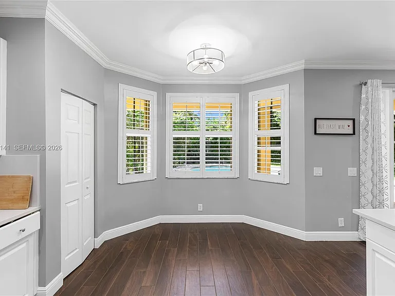 4228 Laurel Ridge Cir — Photo 16