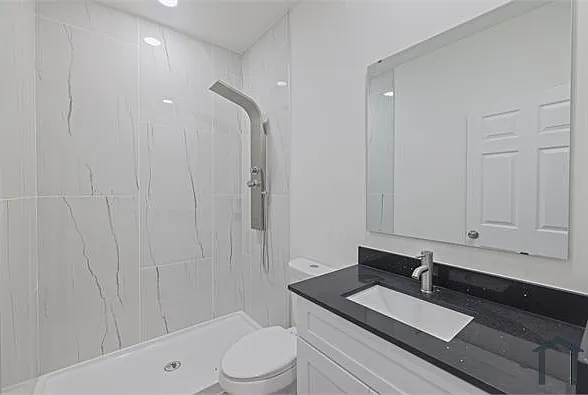 952 Alcalde St E #1 — Photo 14