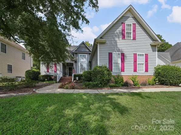 2090 Winding Oak Rd, Rock Hill, SC 29732