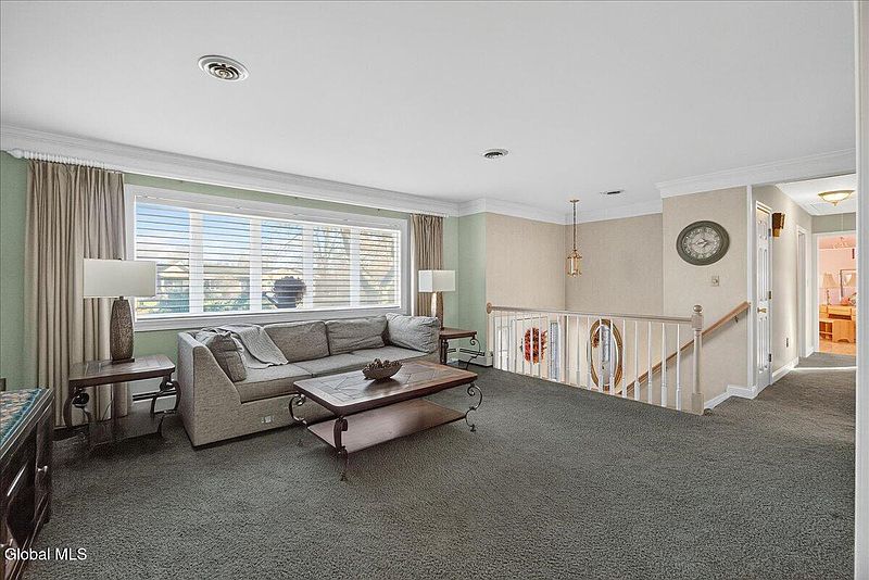 3rd image of 7 Cappabianca Drive