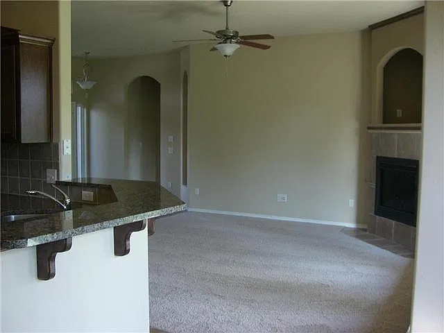 4 Bedrooms + 2.5Baths + 3Car + Cul-de-sac Lot + In Edmond Schools + Community Pool — Photo 4