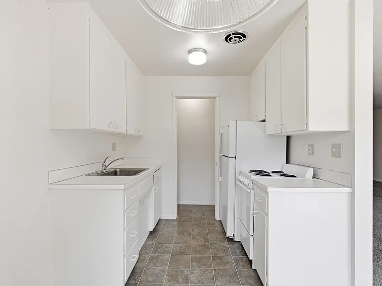 22405 30th Ave S #204 — Photo 17