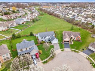 8411 Bent Maple Ct, Blacklick, OH
