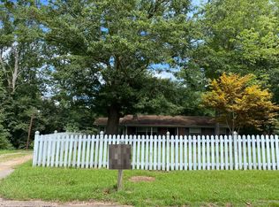 3072 Lotheridge Rd, Gainesville, GA 30501