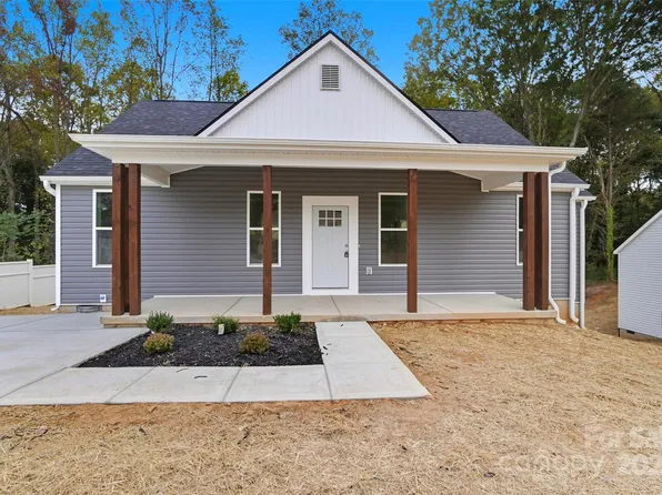 1906 Beauty St, Statesville, NC 28625