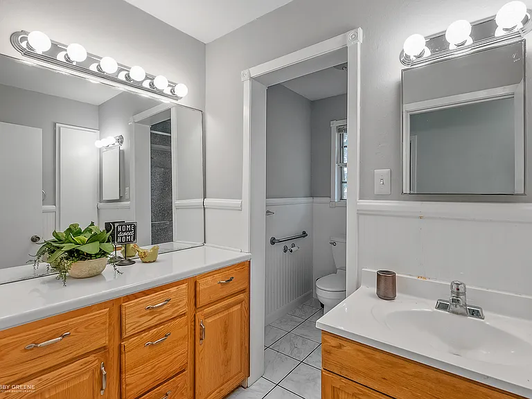 633 W McKinley Ave — Photo 12