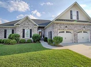 7 Bluegrass Ln, Savannah, GA 31405