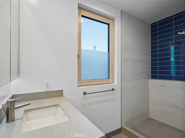 12527 Wagner St — Photo 13