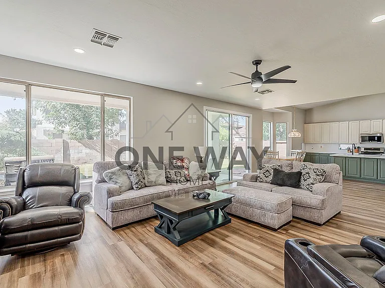 1768 E Marquette Dr — Photo 11
