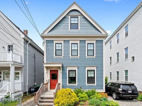 21 Bowdoin St, Somerville, MA 02143
