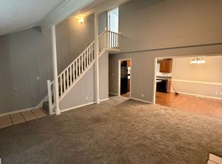 636 Earthside Dr, Claremore, OK 74017
