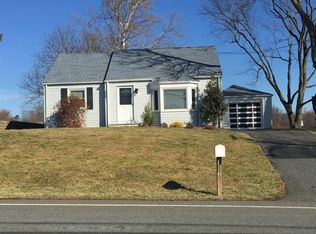 227 Main St, Glen Gardner, NJ 08826