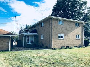 4747 Ridge Rd, Brooklyn, OH 44144