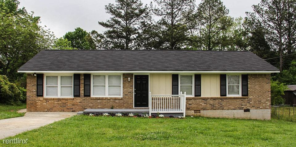 91802280_7016 Sun Valley Way_ Riverdale_ GA_2017-1
