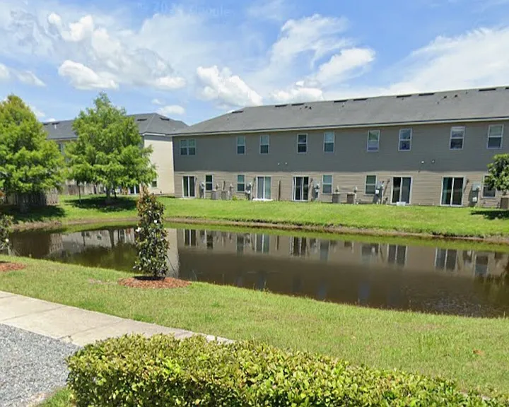201 Moultrie Village Ln — Photo 16