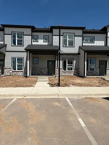 6780 Maple Leaf Dr Photo 1