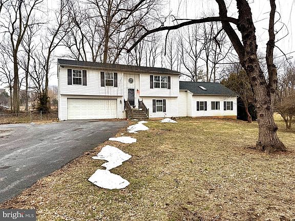 2nd image of 52 Morgan St