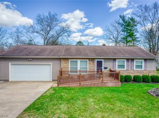 2419 Liberty Rd, Stow, OH 44224