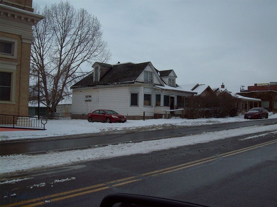 2nd image of 931 Utah Ave S