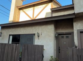1145 Arcadia Ave, Arcadia, CA