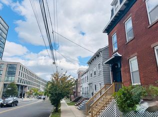 116 Hamilton St FLOOR 2, New Brunswick, NJ 08901