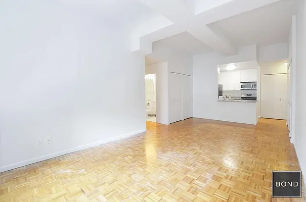 Rented by Bond New York | media 9